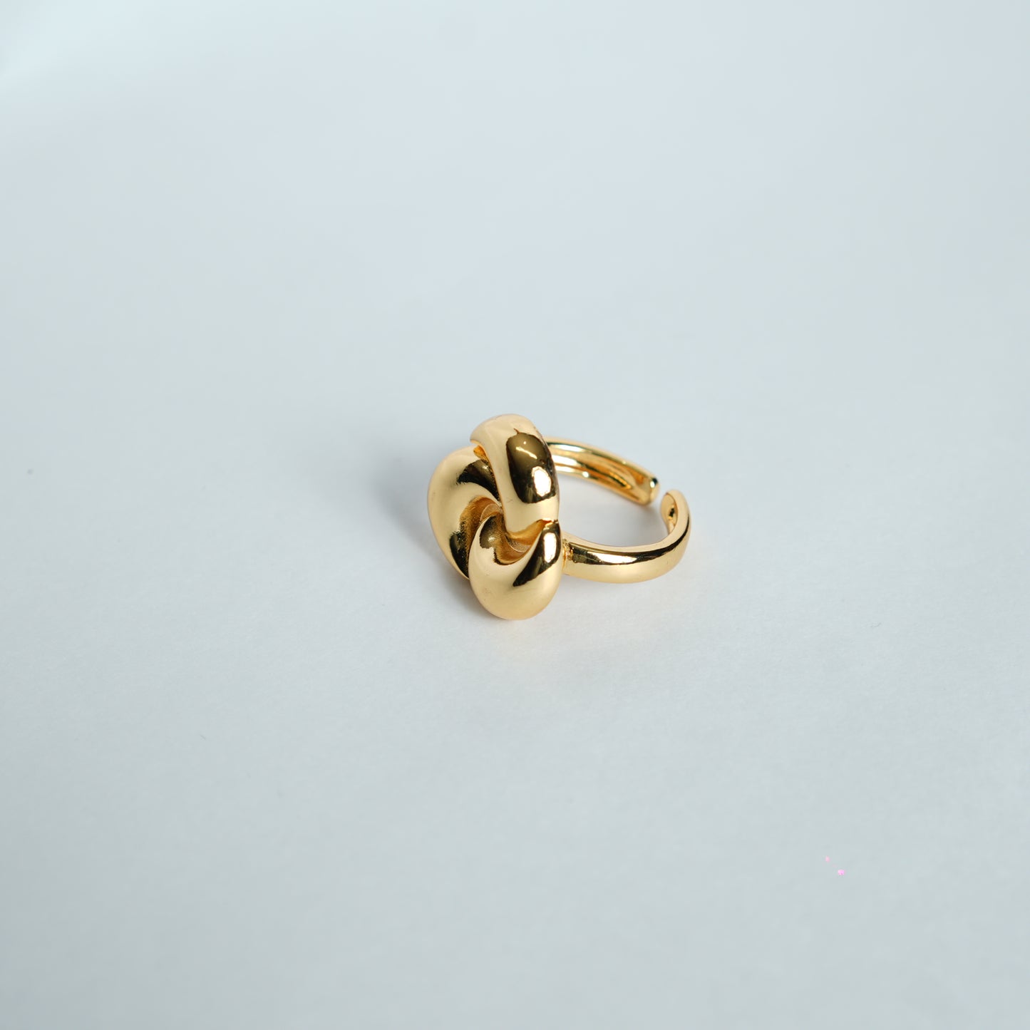 Modern Minimalist Rings