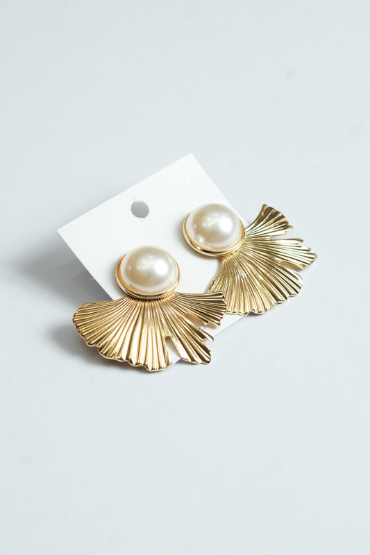 Dreamy Exquisite Studs