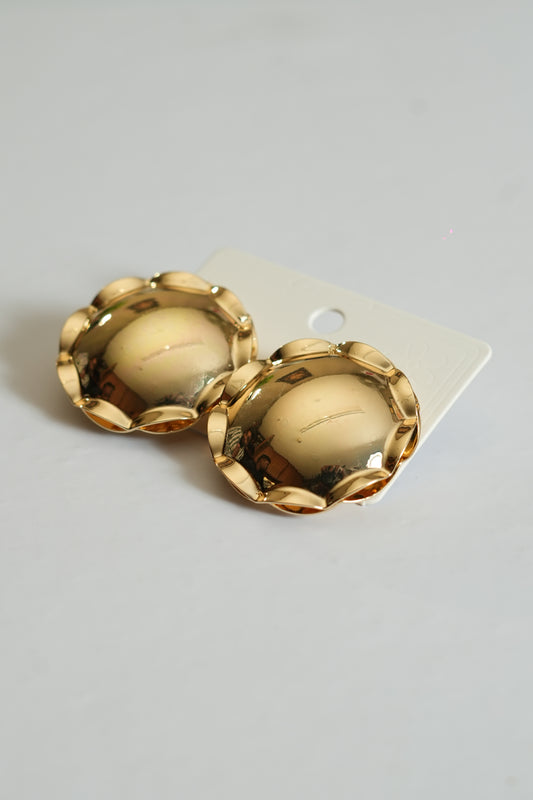 Trendy Glamourous Studs
