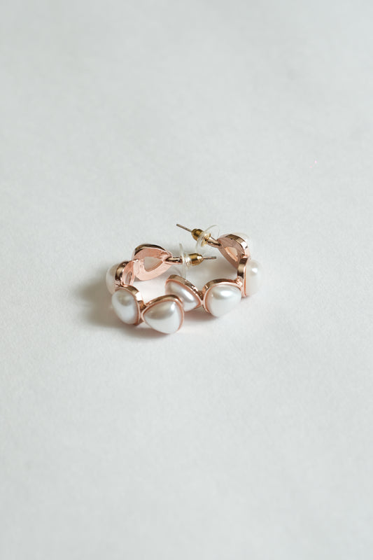 Everyday Rosegold Pearl Earrings