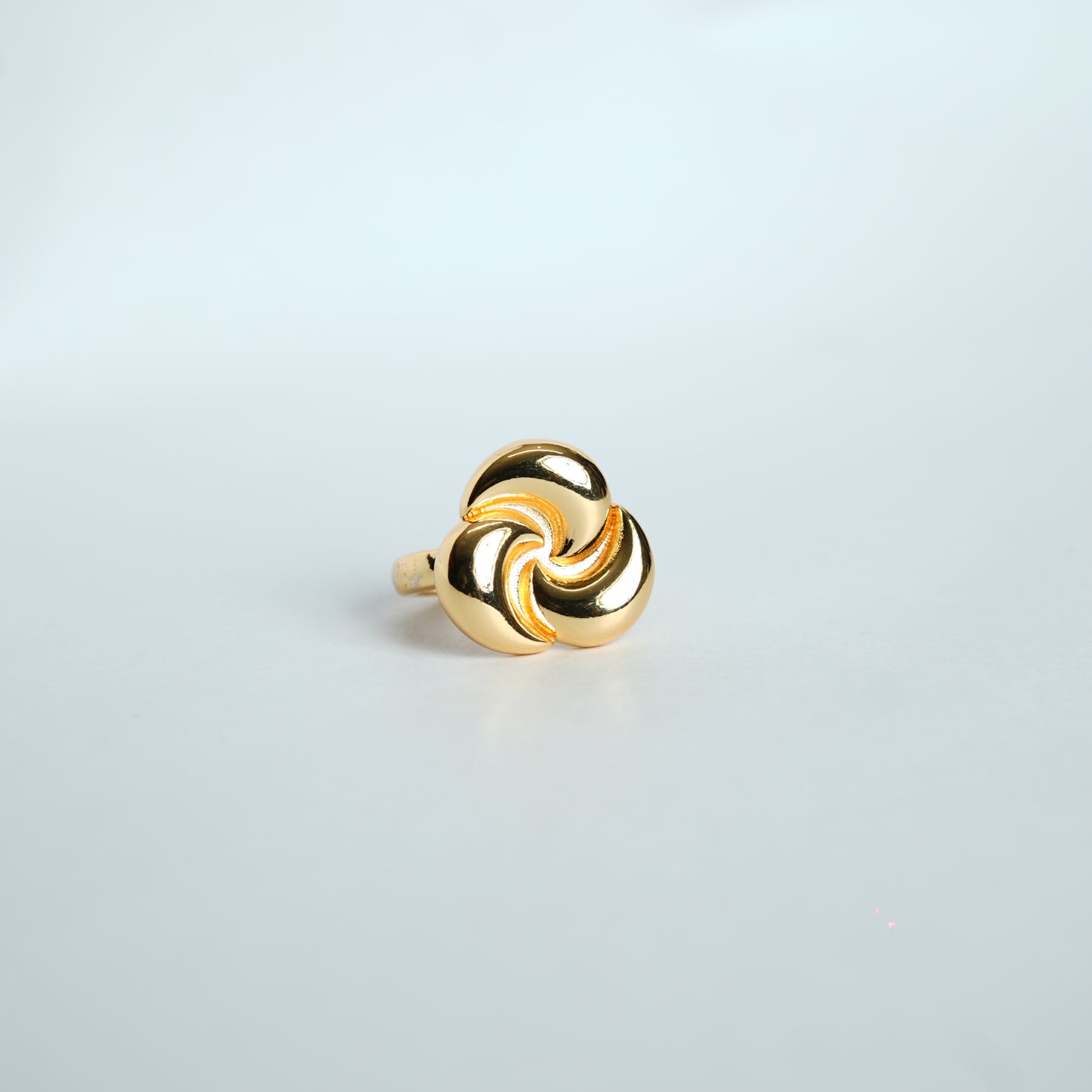 Modern Minimalist Rings